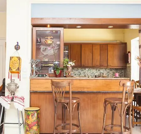Private In A Family House *